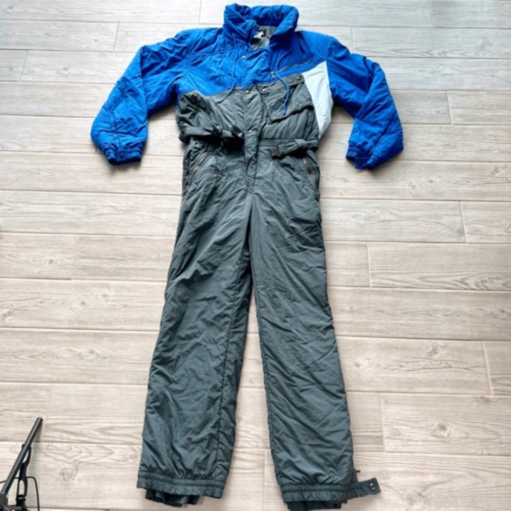 Assistant NOTE: 55oz !!!!!!! Please‎ give the shipping weight, thank you